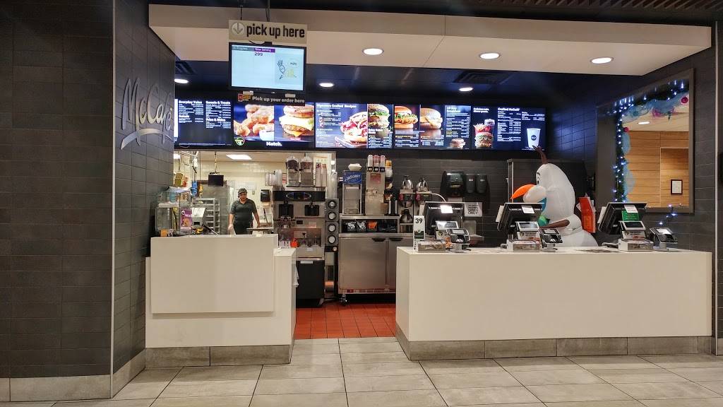 McDonalds | cafe | 470 W Mariposa Rd, Nogales, AZ 85621, USA | 5207613797 OR +1 520-761-3797