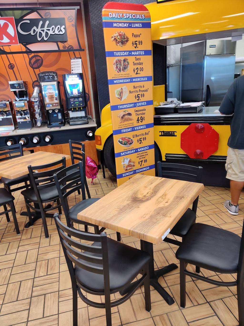 Taco Bus Sweetwater | restaurant | 6501 W Hillsborough Ave, Tampa, FL 33634, USA | 8132490011 OR +1 813-249-0011