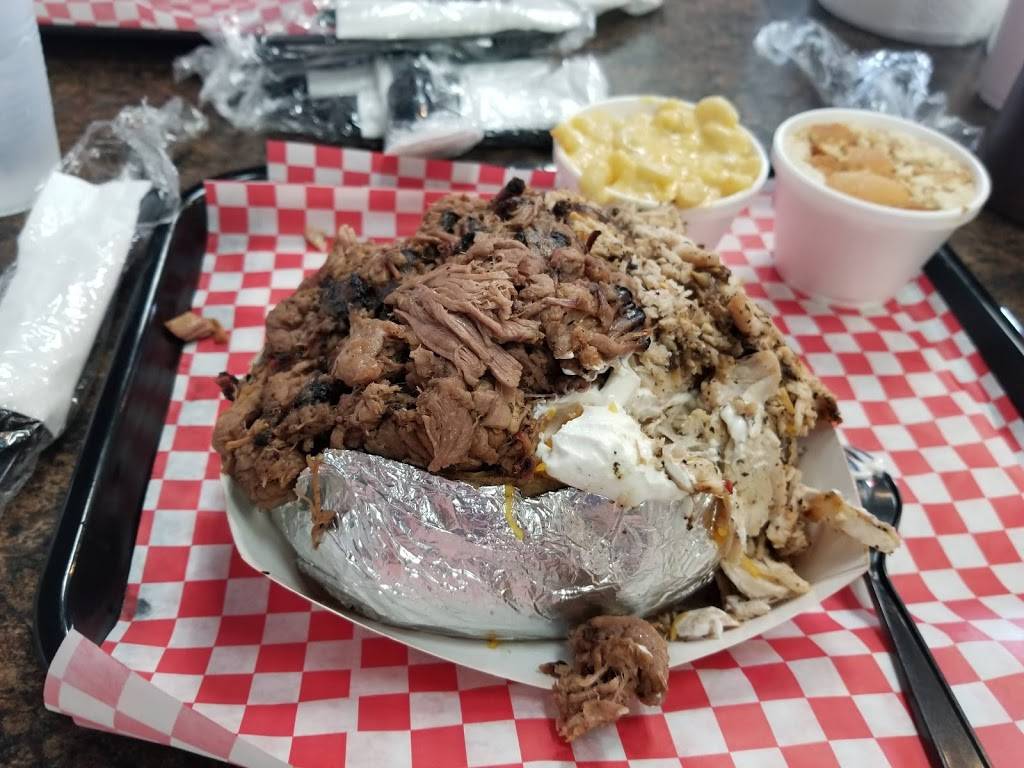 Winners BBQ | restaurant | 3200 14th St, Plano, TX 75074, USA | 9724242400 OR +1 972-424-2400