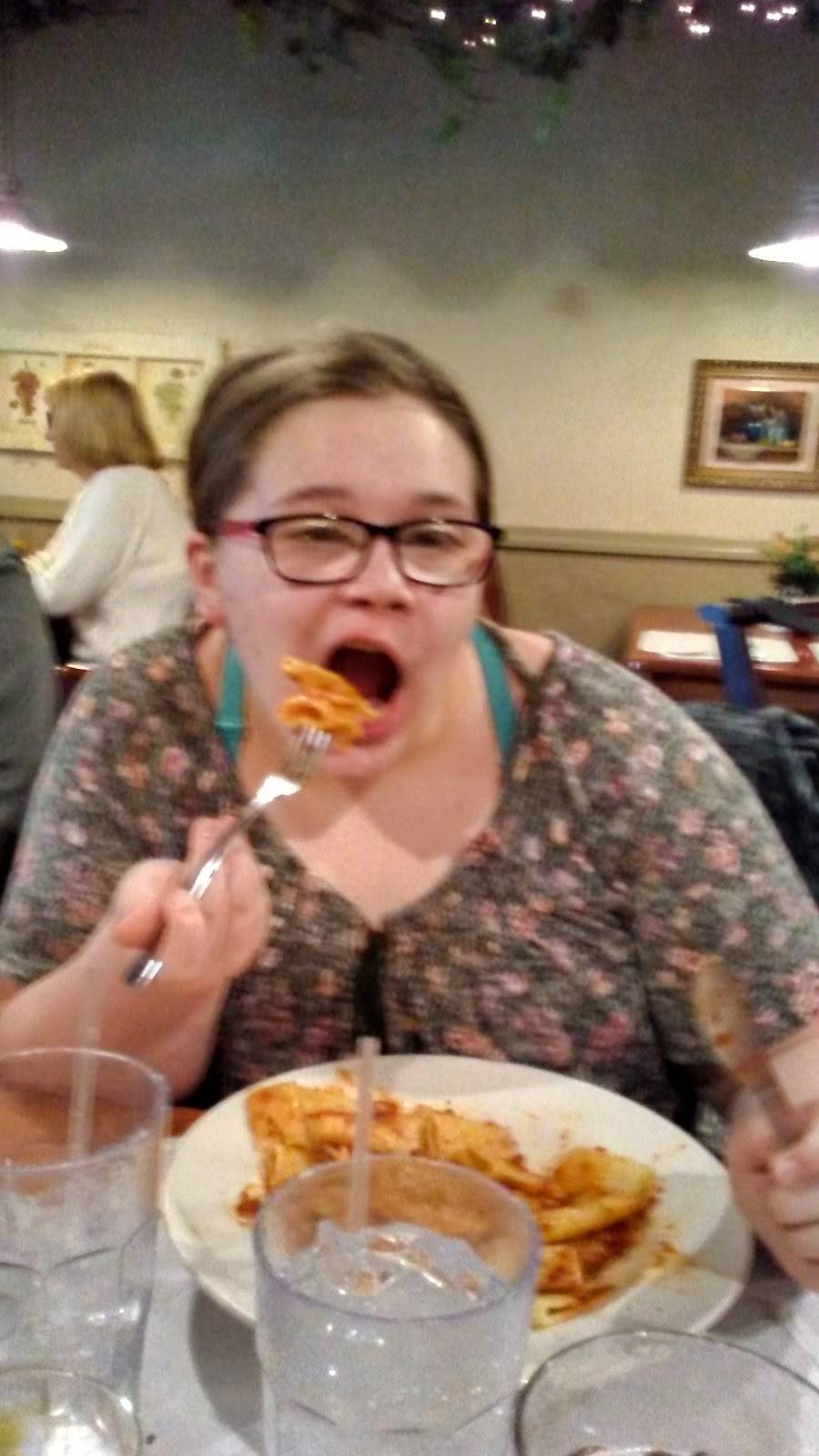 Dairy Queen Grill & Chill | restaurant | 970 E Pittsburgh St Food Court F, 4, Greensburg, PA 15601, USA | 7248360664 OR +1 724-836-0664