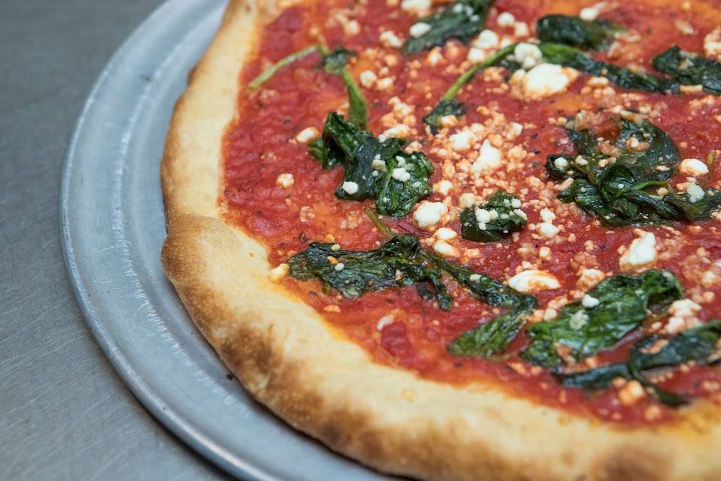 Alexs Italian Restaurant & J&JS Pizzeria | restaurant | 12445 Ocean Gateway #6, Ocean City, MD 21842, USA | 4102137717 OR +1 410-213-7717