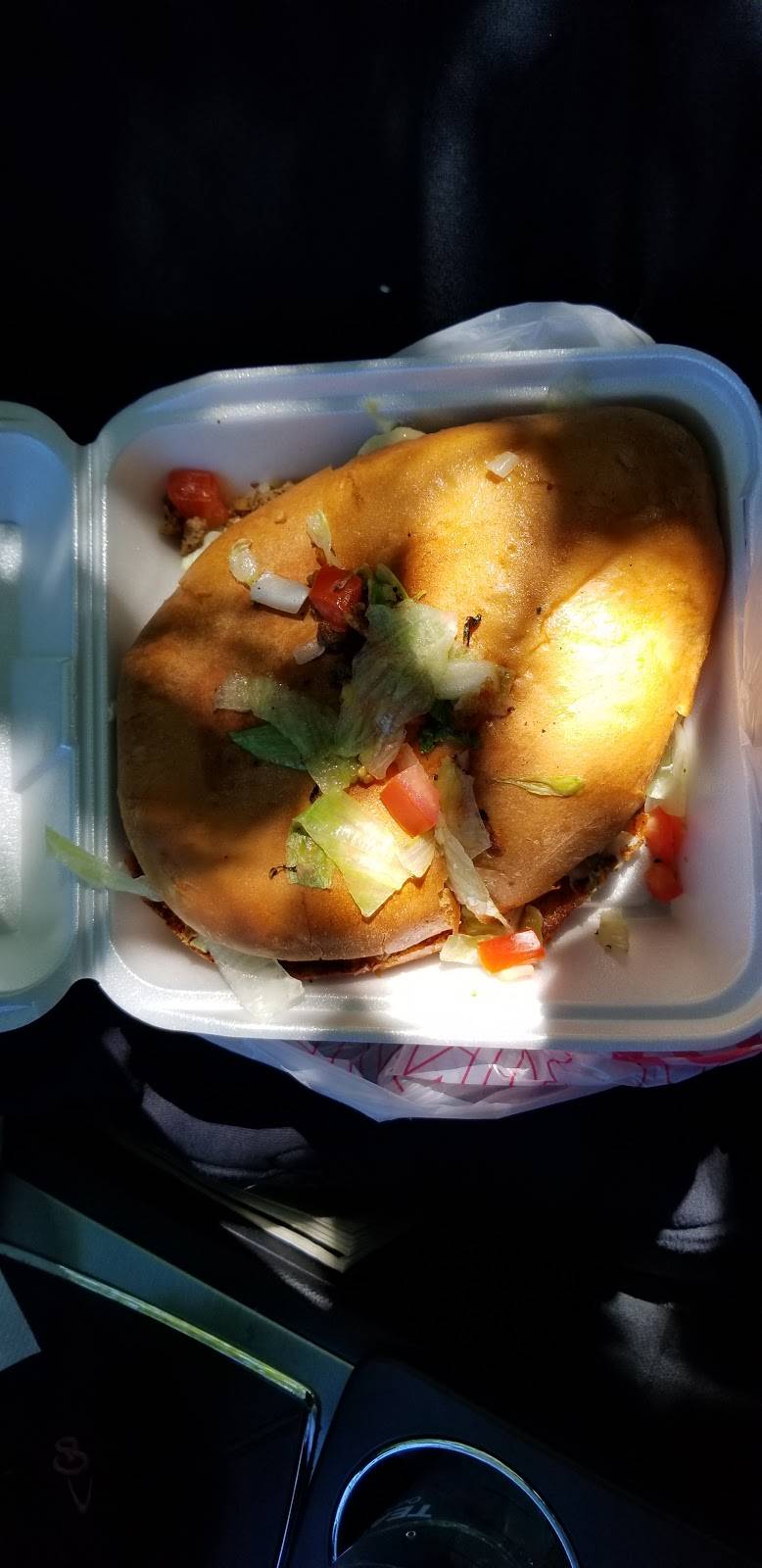 La Quebrada Taqueria | restaurant | 11980 N Jantzen Dr, Portland, OR 97217, USA | 5035158937 OR +1 503-515-8937