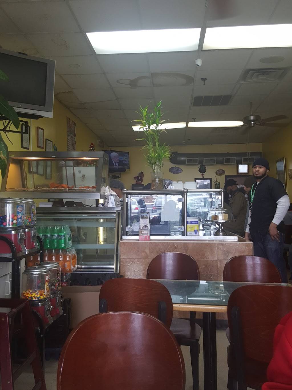 Brisas Paisas | restaurant | 631 Hamilton St, Somerset, NJ 08873, USA | 7322474784 OR +1 732-247-4784