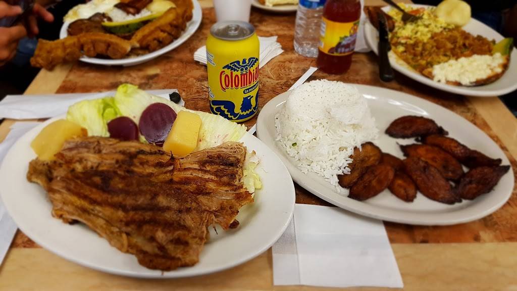 El Carretero Restaurante & Panadería La 35 | bakery | 3500 Bergenline Ave, Union City, NJ 07087, USA | 2018636681 OR +1 201-863-6681