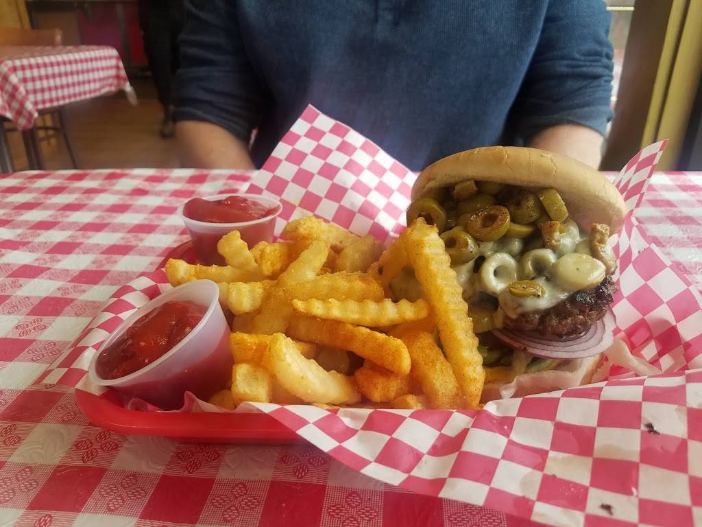 Lip Smackers | restaurant | 4200 N Pennsylvania Ave, Oklahoma City, OK 73112, USA | 4056049770 OR +1 405-604-9770