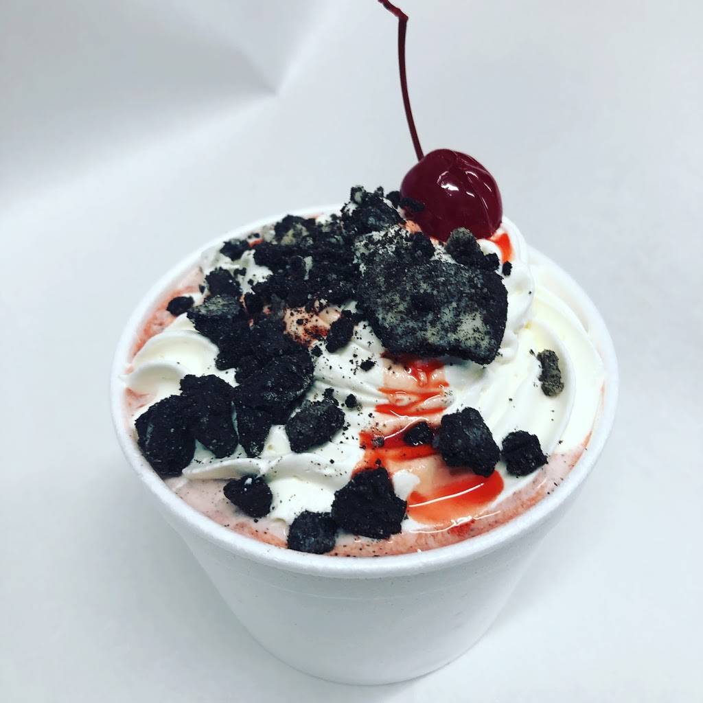 Sadie Janes Sweets and Eats | restaurant | 503 N Main St, New Sharon, IA 50207, USA | 6412950089 OR +1 641-295-0089