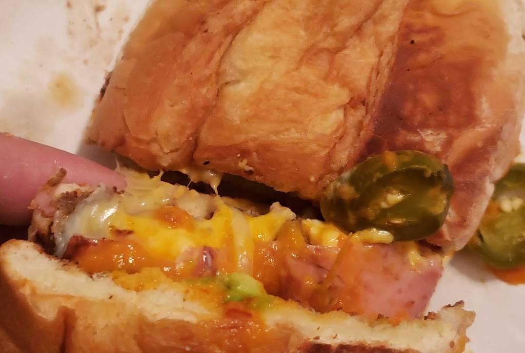 Trailita Cielito Lindo | restaurant | 18003 El Camino Real, Houston, TX 77058, USA | 8328978586 OR +1 832-897-8586