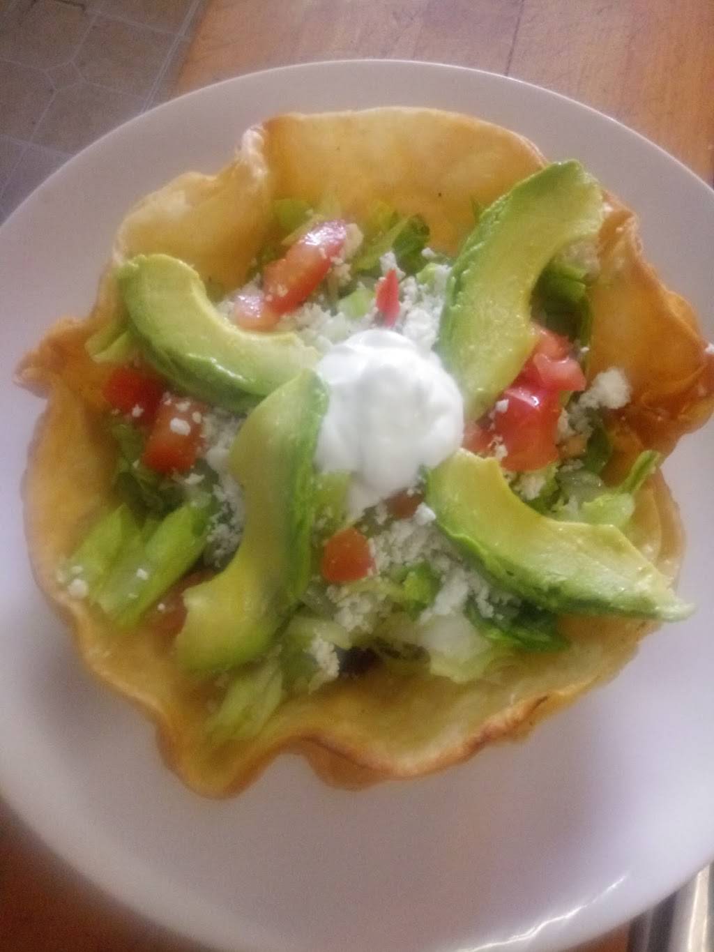 Mil Amores Taqueria | restaurant | 1009 N Pacific Ave, Kelso, WA 98626, USA | 3604252011 OR +1 360-425-2011