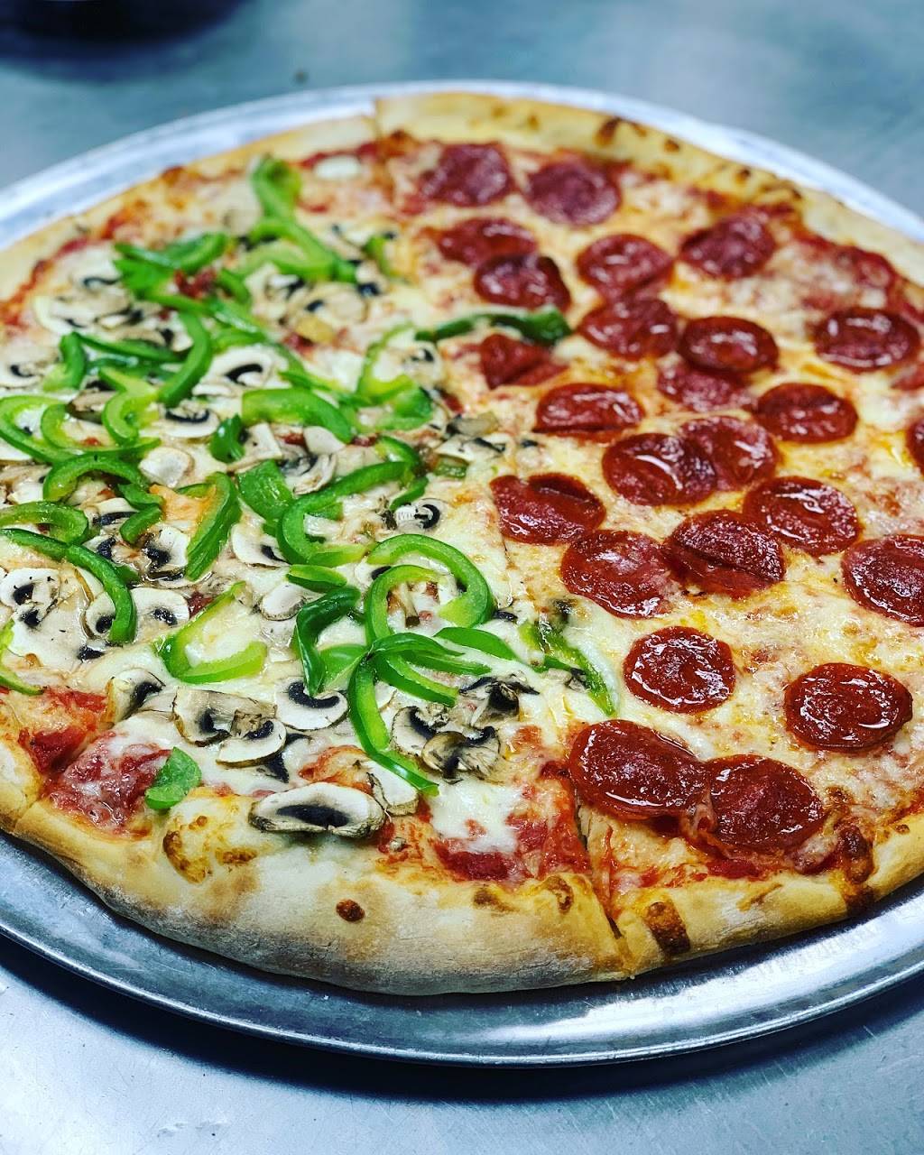 NYC Pizza And Subs | restaurant | 4836 Boiling Brook Pkwy, North Bethesda, MD 20852, USA | 3012316500 OR +1 301-231-6500