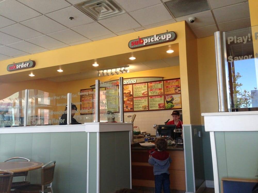 Submarina California Subs | meal takeaway | 26517 Carl Boyer Dr, Santa Clarita, CA 91350, USA | 6612594782 OR +1 661-259-4782