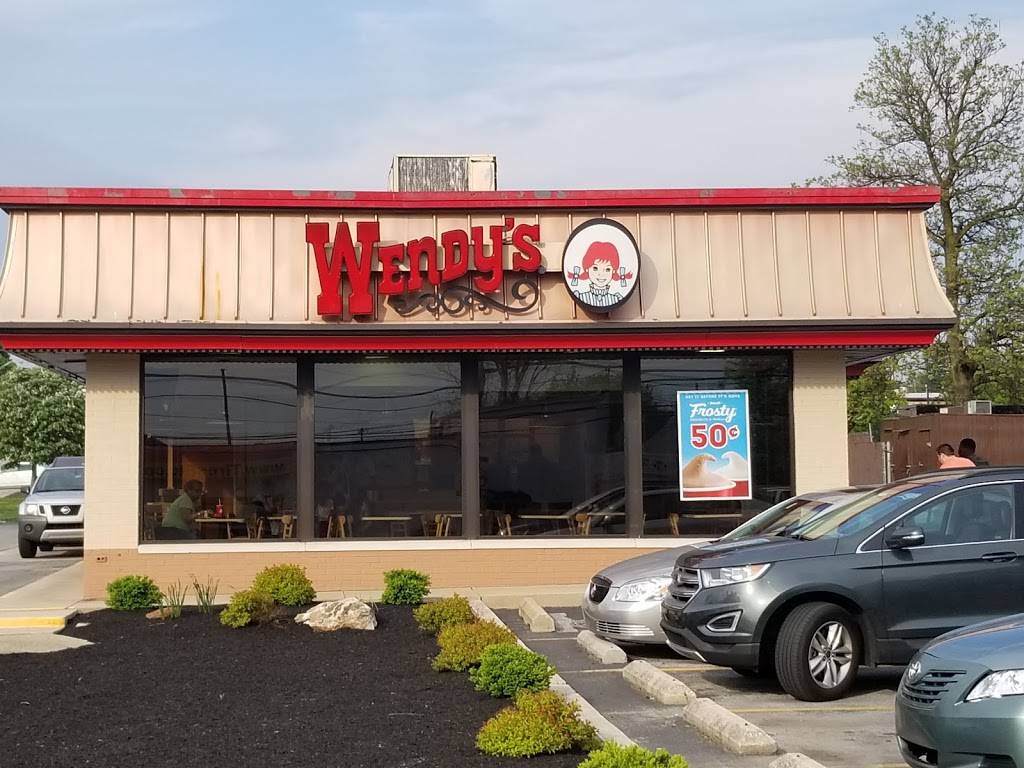 Wendys | restaurant | 700 E Gay St, West Chester, PA 19380, USA | 6106969426 OR +1 610-696-9426