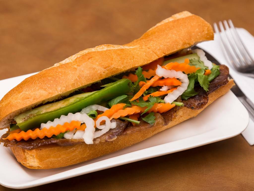 Pho Quynh Restaurant | restaurant | 1005 Blalock Rd, Houston, TX 77055, USA | 7134654746 OR +1 713-465-4746
