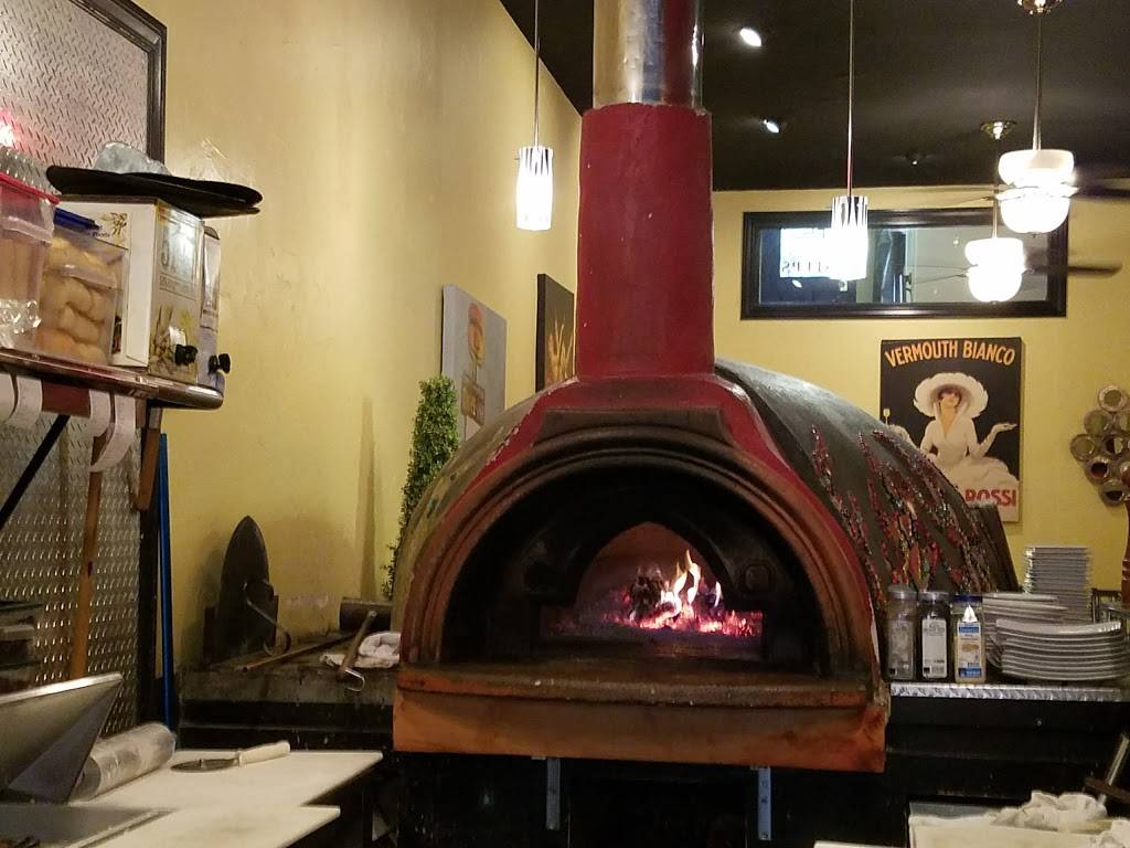 Emberz Wood-Fired Foodz | restaurant | 177 S Washington St, Sonora, CA 95370, USA | 2095322272 OR +1 209-532-2272