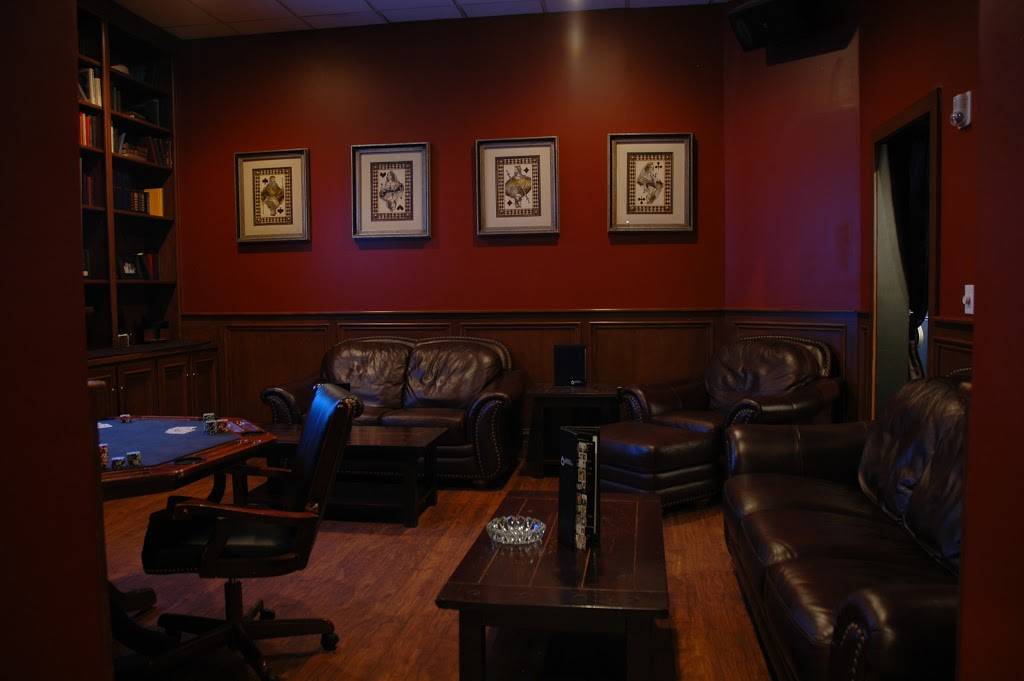6 Lounge | restaurant | 247 S Meridian St, Indianapolis, IN 46225, USA | 3176386660 OR +1 317-638-6660