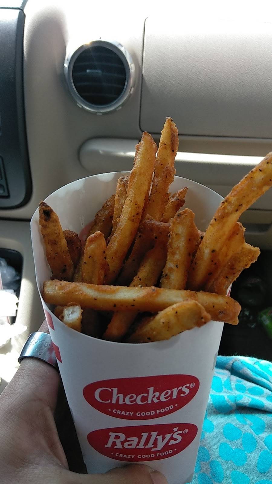 Checkers | restaurant | 502 Liberty Square Dr, Dalton, GA 30720, USA | 7062775151 OR +1 706-277-5151