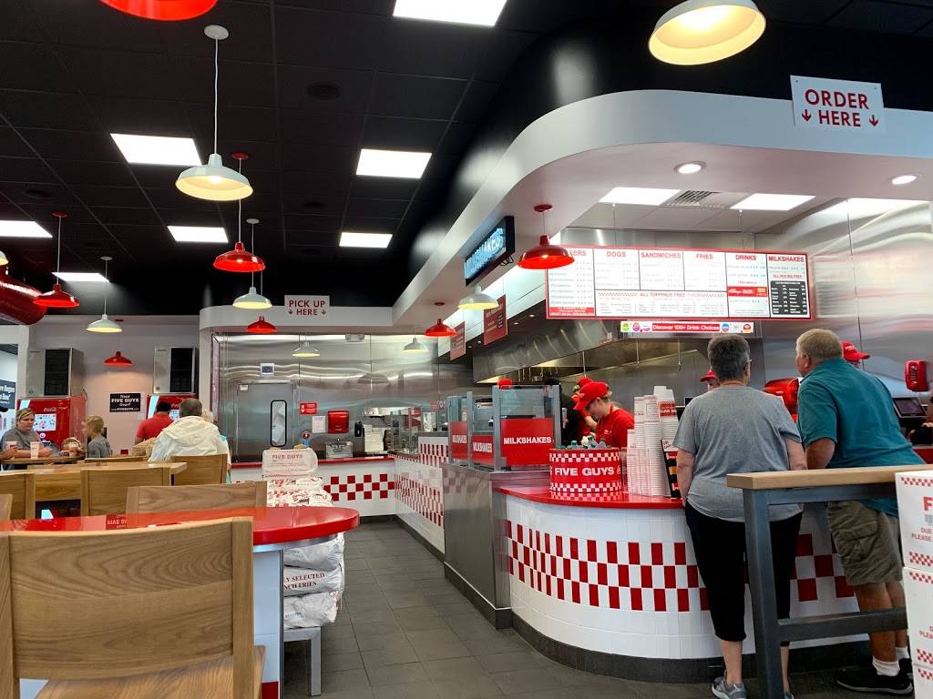 Five Guys | restaurant | 535 S Duff Ave SUITE 101, Ames, IA 50010, USA | 5156205163 OR +1 515-620-5163