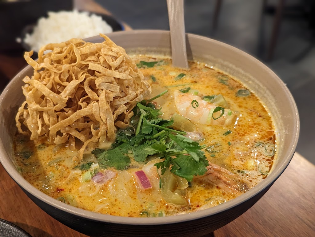 Siam Station Cupertino | restaurant | 20956 Homestead Rd A2, Cupertino, CA 95014, USA | 4083525207 OR +1 408-352-5207