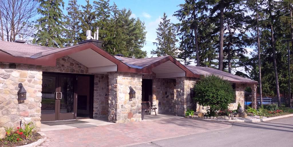 River Lounge | restaurant | 2259 Prince of Wales Dr, Nepean, ON K2E 6Z8, Canada | 6132883501 OR +1 613-288-3501