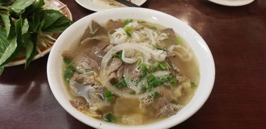 Pho Bac | restaurant | 82-78 Broadway, Elmhurst, NY 11373, USA | 7186390000 OR +1 718-639-0000