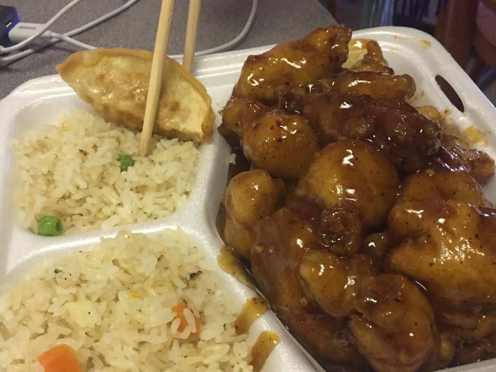 China Cafe | restaurant | 125 Anita Dr, Haysville, KS 67060, USA | 3165540824 OR +1 316-554-0824