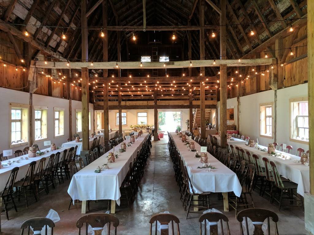 Pine Lodge | restaurant | 6 Chemin de Pine Lodge, Bristol, QC J0X 1G0, Canada | 8196472805 OR +1 819-647-2805