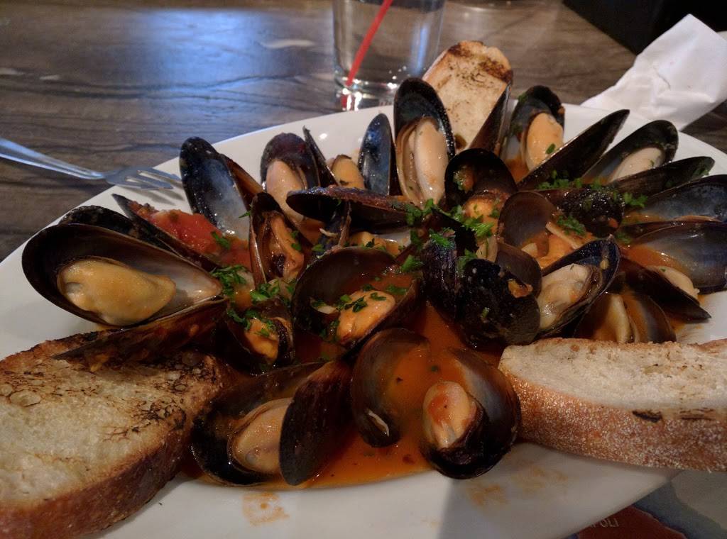 Piccolo | restaurant | 321 N Main St, Port Chester, NY 10573, USA | 9144815678 OR +1 914-481-5678