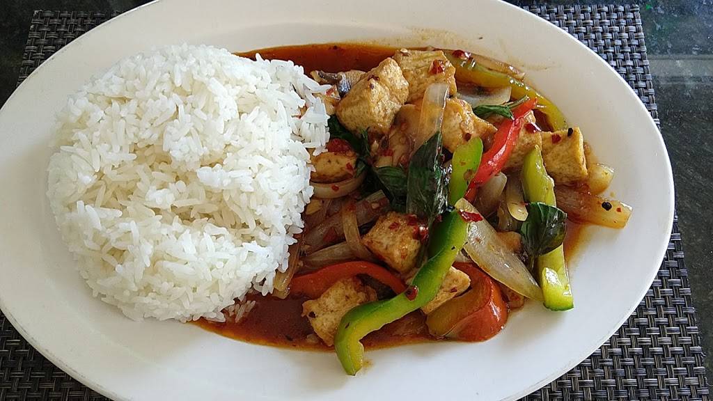 Pad Thai I | meal takeaway | 119 W Doty Ave, Summerville, SC 29483, USA | 8438799945 OR +1 843-879-9945