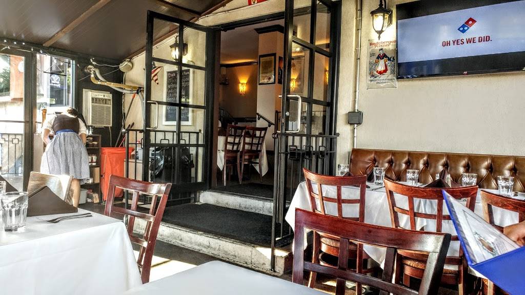 Jägerhaus | restaurant | 15-16 149th St, Flushing, NY 11357, USA | 7187673486 OR +1 718-767-3486