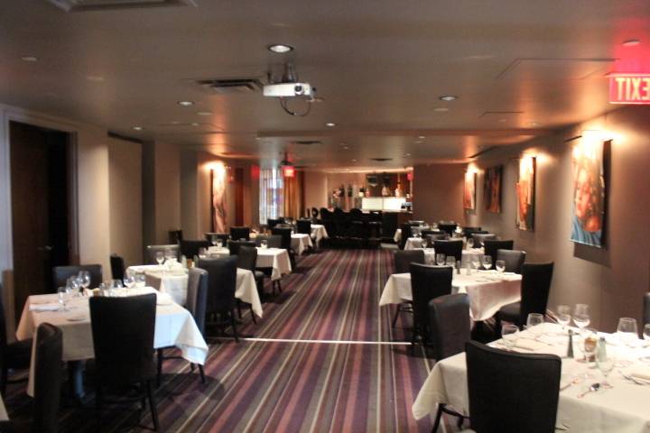Andiamo | restaurant | 400 Renaissance Center Suite A - 403, Detroit, MI 48243, USA | 3135676700 OR +1 313-567-6700