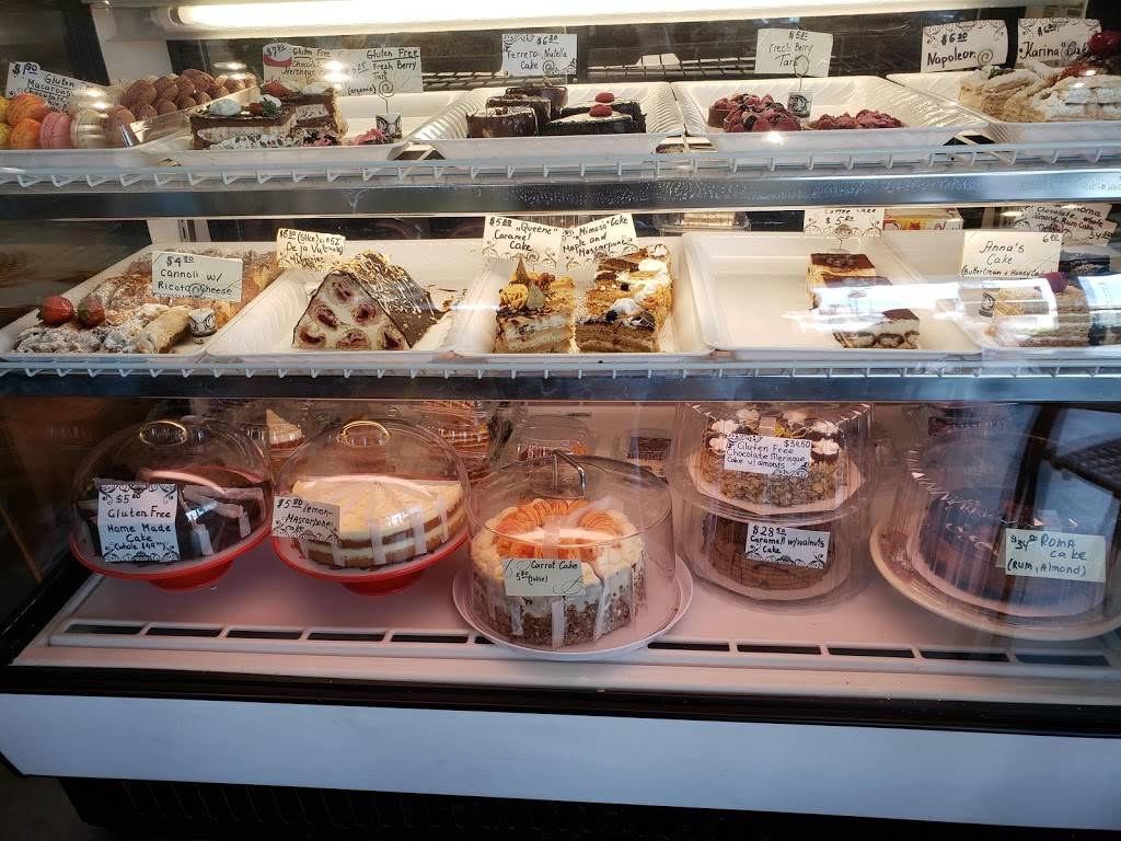 Around the World Cafe Bakery | restaurant | 119 5th Ave, Indialantic, FL 32903, USA | 3213609284 OR +1 321-360-9284