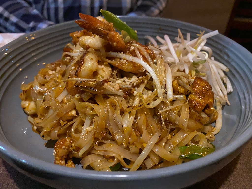 Plearn Park | restaurant | 383 Main St, Woburn, MA 01801, USA | 7819338888 OR +1 781-933-8888