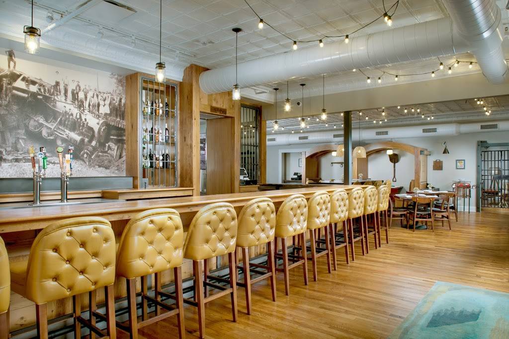 Milton’s | restaurant | 3025 4th Ave, St Paul, VA 24283, USA | 2767383041 OR +1 276-738-3041