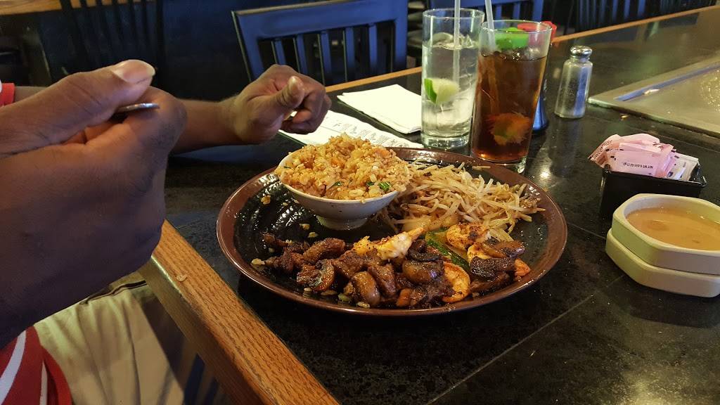 HB Japanese Steak House & sushi | restaurant | 9556 FM 1960 W, Humble, TX 77338, USA | 2814463373 OR +1 281-446-3373