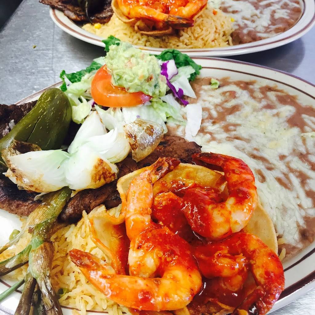 El Capitan Mexican Seafood | restaurant | 601 Mobil Ave J, Camarillo, CA 93010, USA | 8054376871 OR +1 805-437-6871