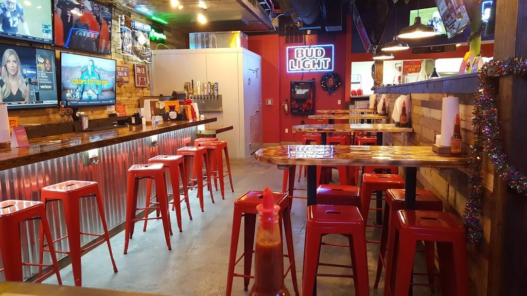 Fuzzys Taco Shop | restaurant | 115 Industrial St, Denton, TX 76201, USA | 9403808226 OR +1 940-380-8226