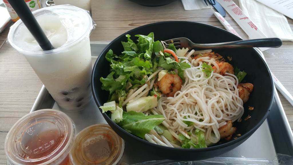 Cali Banh Mi | cafe | 2830 Garnet Ave #A, San Diego, CA 92109, USA | 8583526642 OR +1 858-352-6642