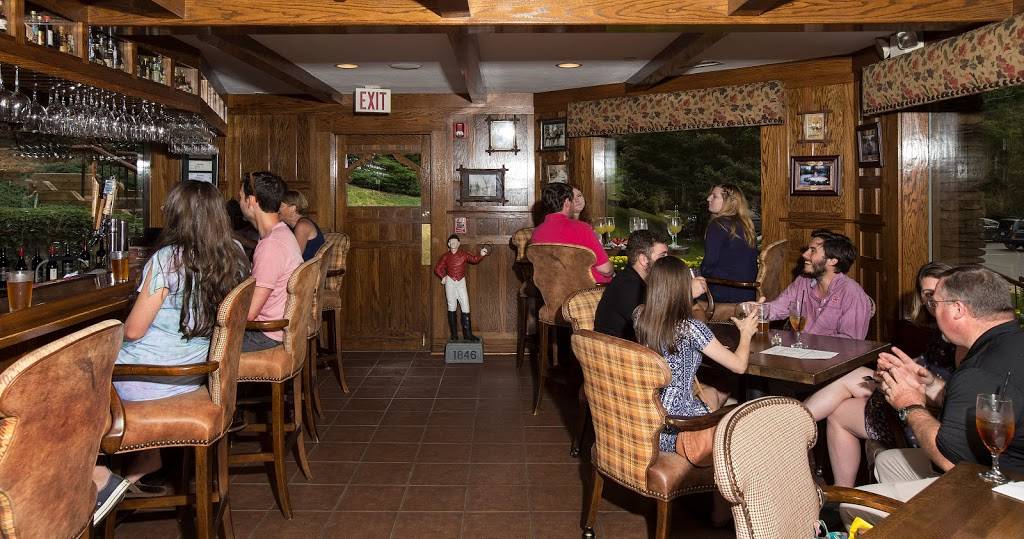 Timberlakes Restaurant & Headwaters Pub at Chetola Resort | restaurant | 185 Chetola Lake Dr, Blowing Rock, NC 28605, USA | 8282955505 OR +1 828-295-5505