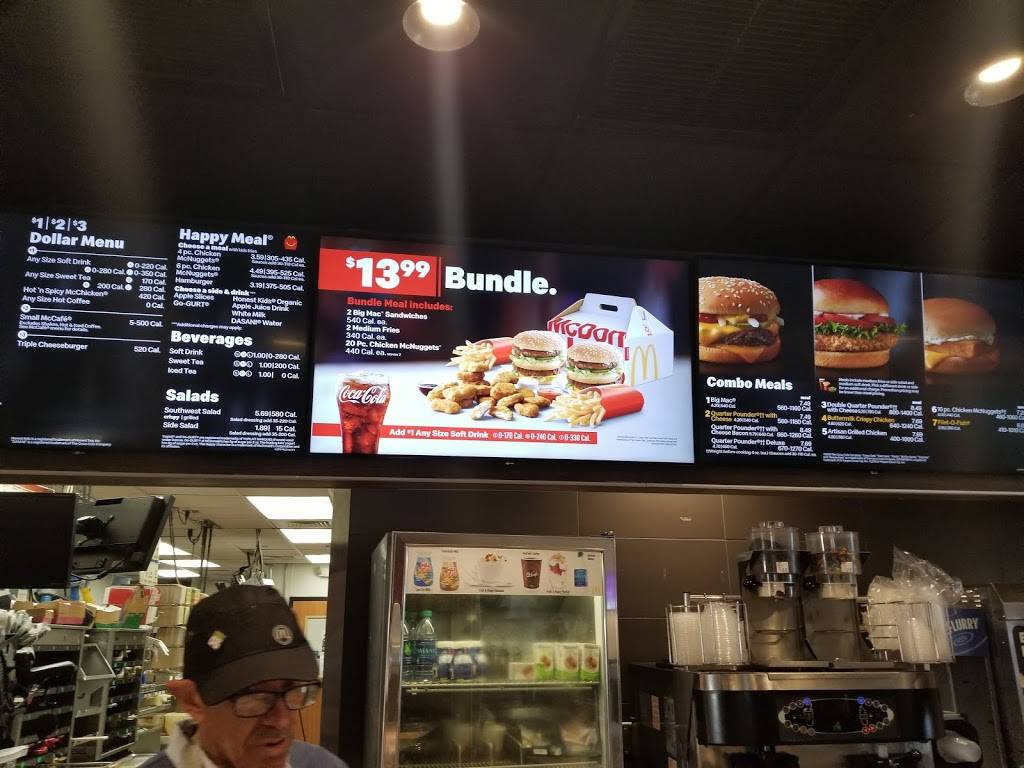 McDonalds | cafe | 1635 E Camelback Rd, Phoenix, AZ 85016, USA | 6022652422 OR +1 602-265-2422