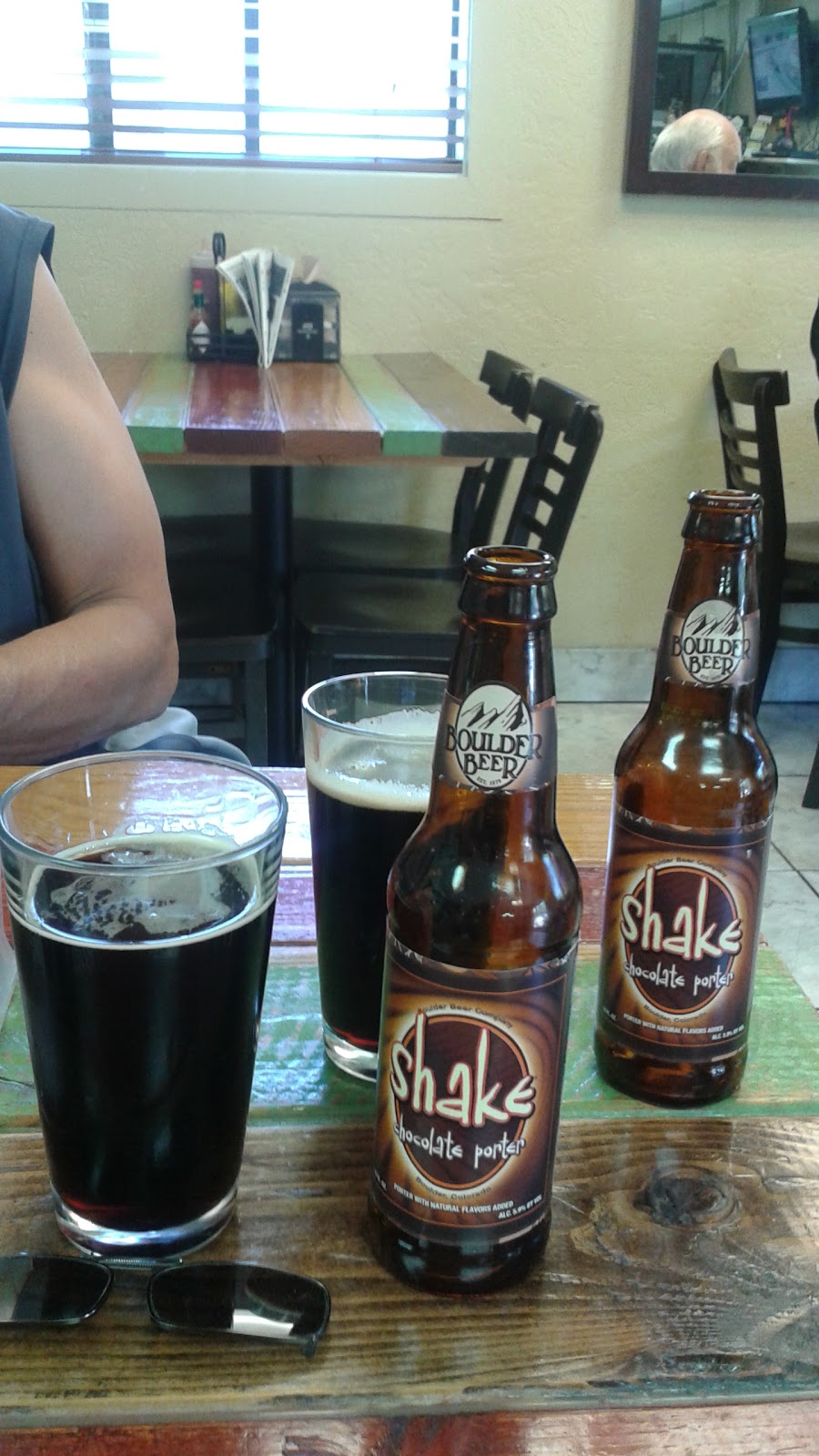 Big Belly Burgers and Brew | restaurant | 56815 Venture Ln # 501, Sunriver, OR 97707, USA | 5416398929 OR +1 541-639-8929