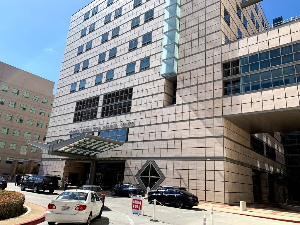 Subway Restaurants | restaurant | 757 Westwood Plaza B145, Los Angeles, CA 90095, USA | 3102671992 OR +1 310-267-1992