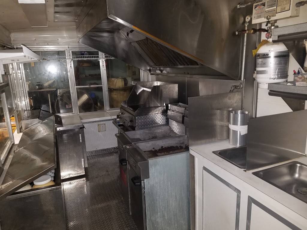 The Hillbilly Philly | restaurant | 2762 Norland Ct, Denver, NC 28037, USA | 3045533170 OR +1 304-553-3170