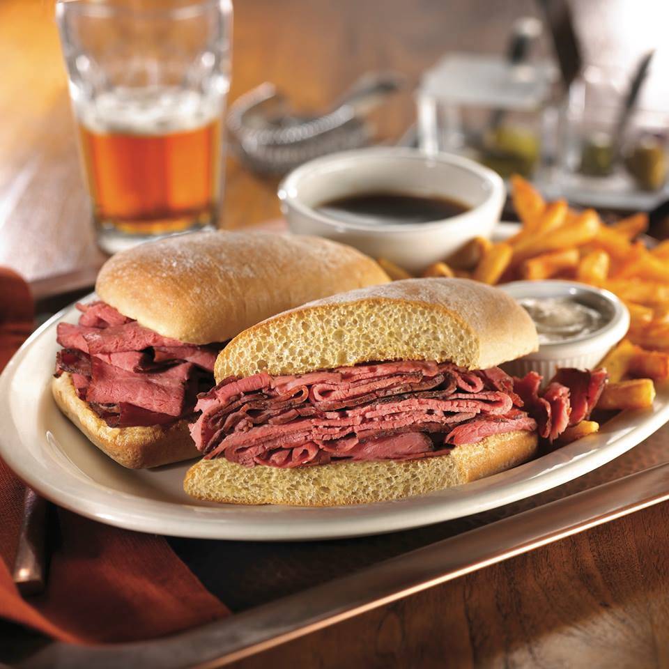 Fox & Hound | restaurant | 1416 N Roselle Road Units 30-32, Schaumburg, IL 60195, USA | 8478846821 OR +1 847-884-6821