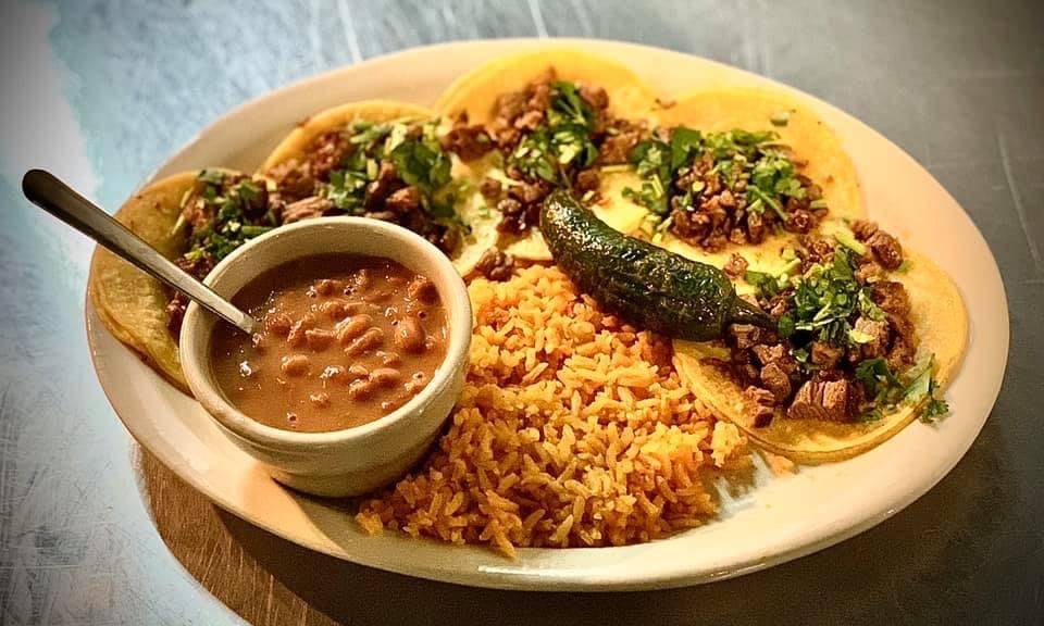 El Potrillo | restaurant | 1116 N Brooks St, Brazoria, TX 77422, USA | 9797980599 OR +1 979-798-0599