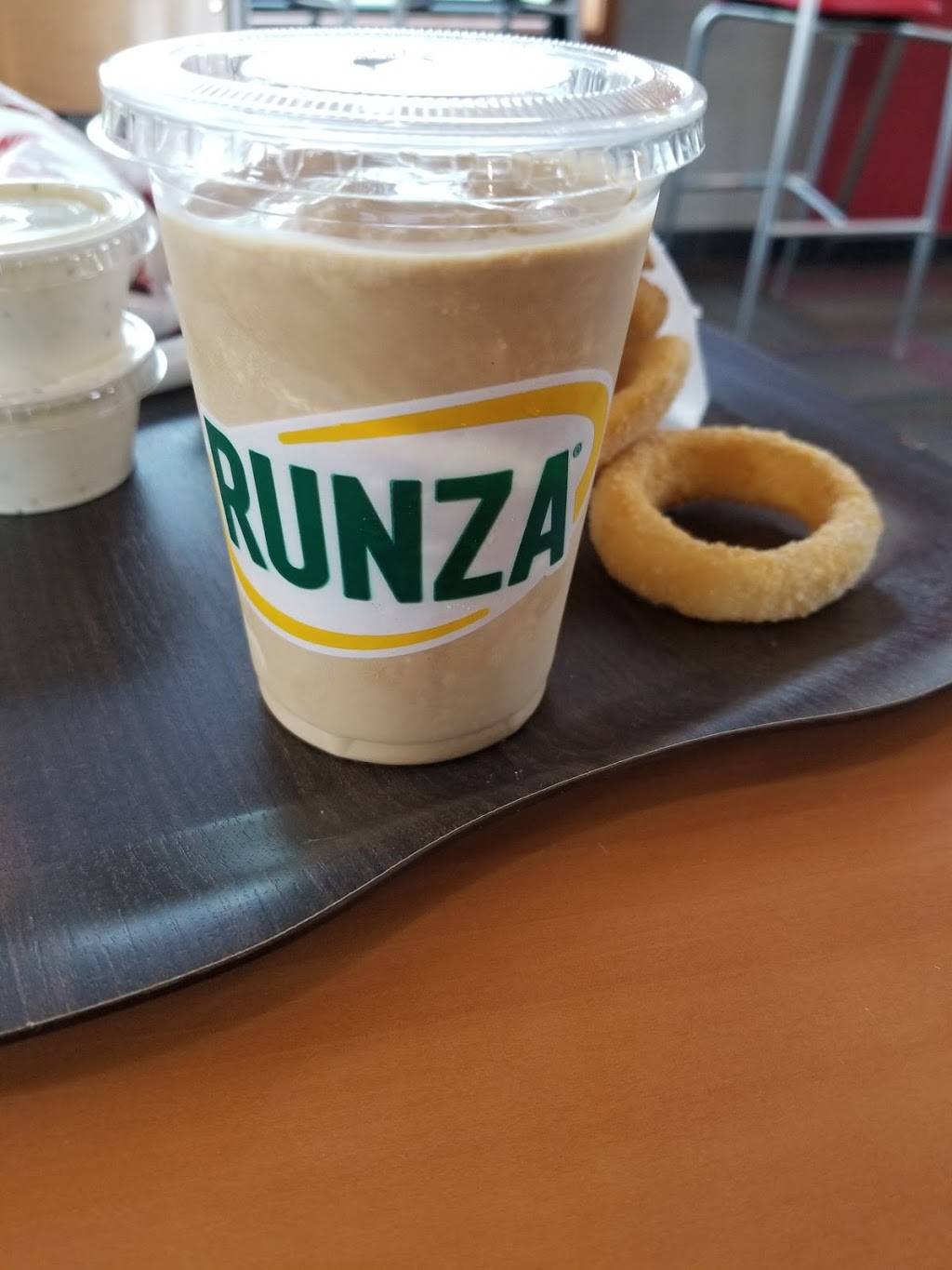 Runza Restaurant | restaurant | 8525 Andermatt Drive (87TH &, NE-2, Lincoln, NE 68526, USA | 4024881533 OR +1 402-488-1533
