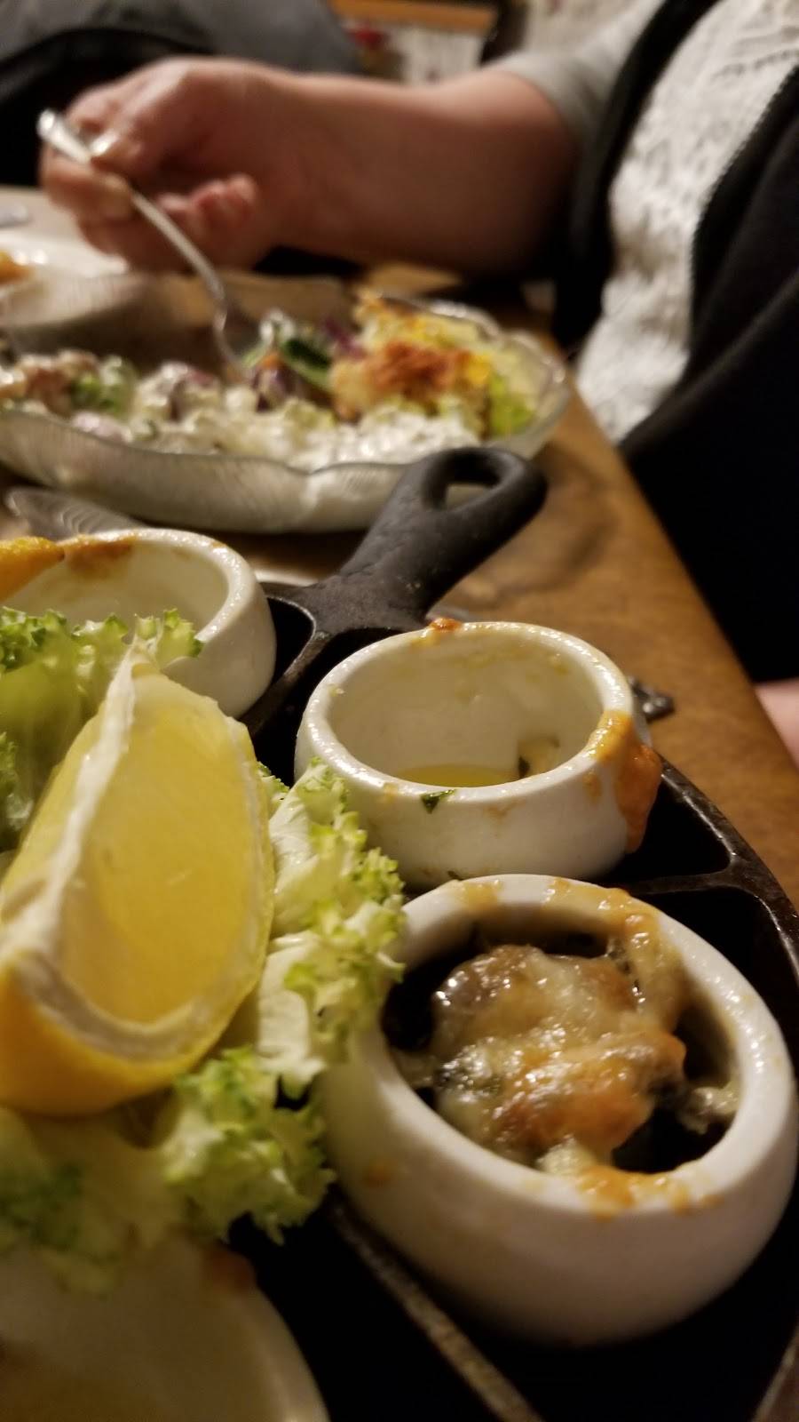 River Lake Inn Restaurant Gardens-Trails | restaurant | 767 Ralston Rd, Colon, MI 49040, USA | 2694322626 OR +1 269-432-2626