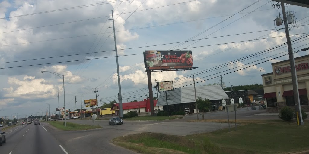 Wing Master | restaurant | 2710 E South Blvd, Montgomery, AL 36116, USA | 3345935442 OR +1 334-593-5442