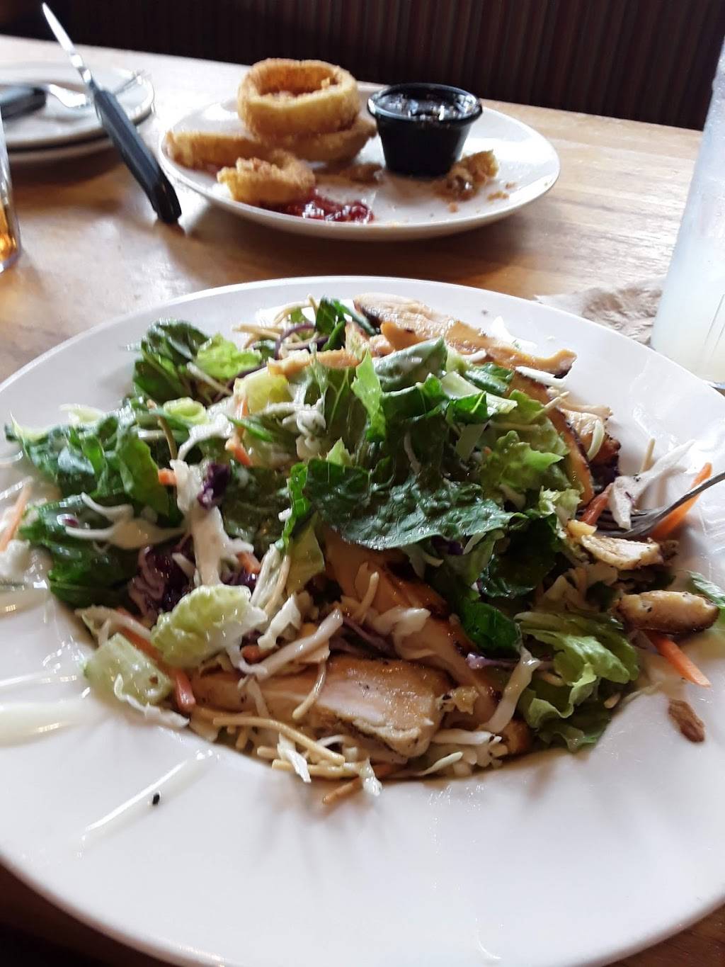 Applebees Grill + Bar | restaurant | 1901 Memorial Dr, Waycross, GA 31501, USA | 9122859359 OR +1 912-285-9359