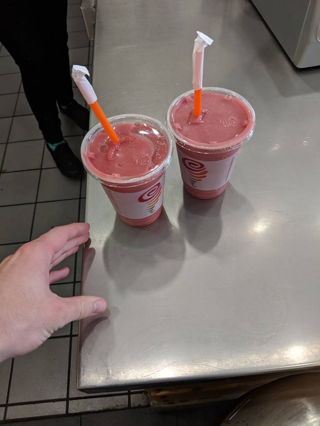 Jamba Juice | restaurant | 1570 S Bascom Ave, San Jose, CA 95125, USA | 4085580320 OR +1 408-558-0320