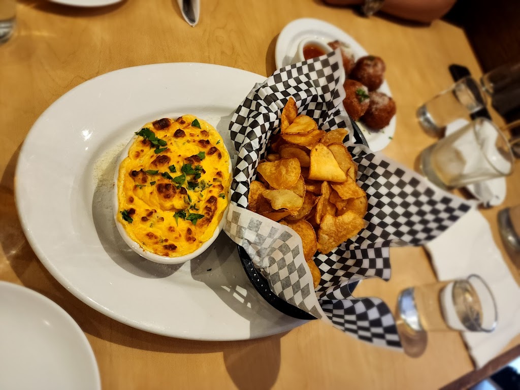 Neighbor | restaurant | 4023 MacArthur Ave, Richmond, VA 23227, USA | 8042063040 OR +1 804-206-3040