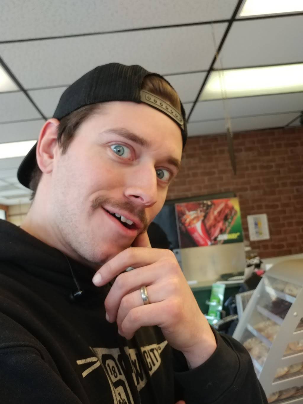 Subway | restaurant | 1120 E State St, Rockford, IL 61104, USA | 8159620507 OR +1 815-962-0507